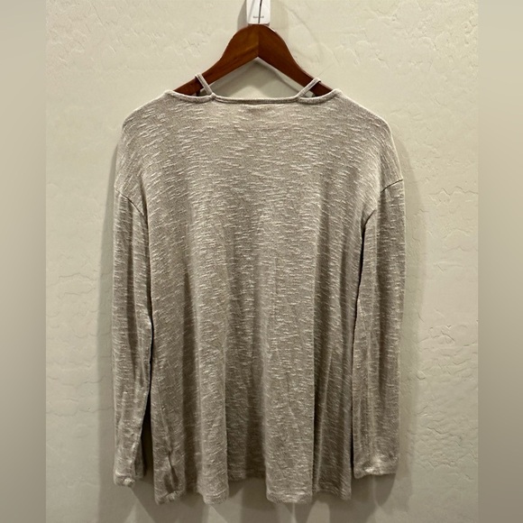 Juicy Couture beige long sleeve size medium - Picture 2 of 4